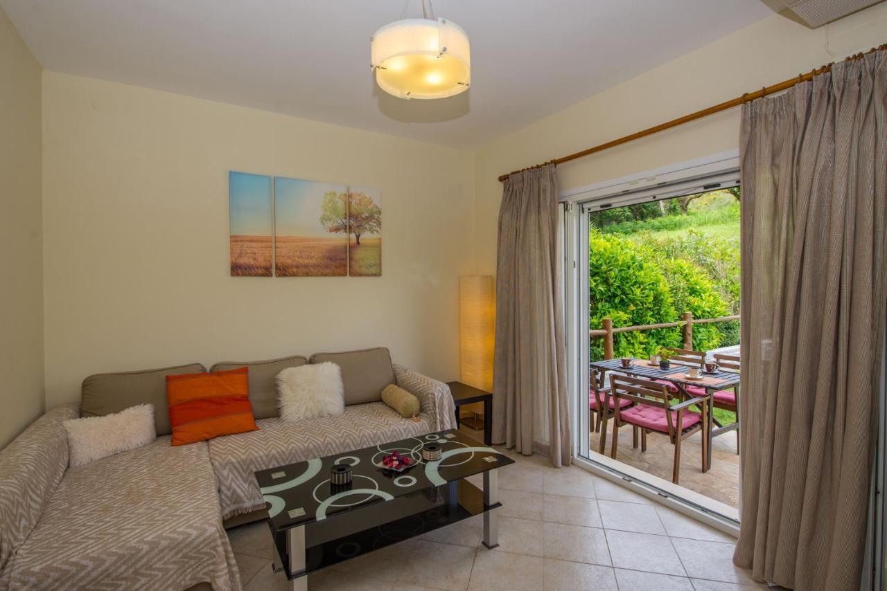 Villas Porto Odysseas Afionas Corfu Extérieur photo